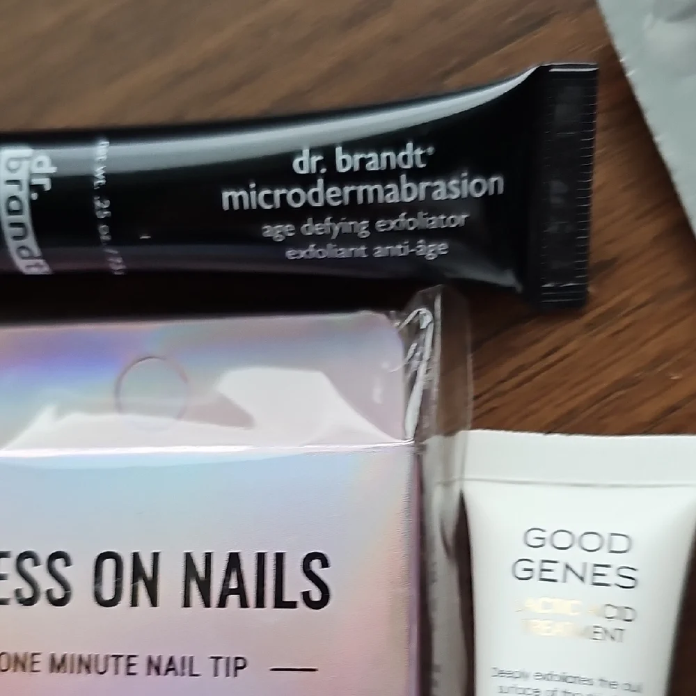 Dr. Brandt Black Microdermabrasion Tubes Beauty Samples Earrings Press-on Nails